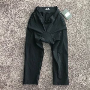 NWT Performance Bicycle Capri